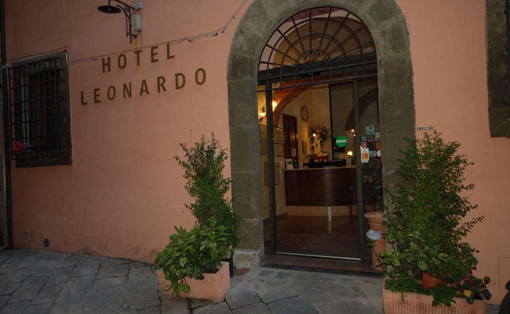 Hotel Leonardo Pisa Esterno foto